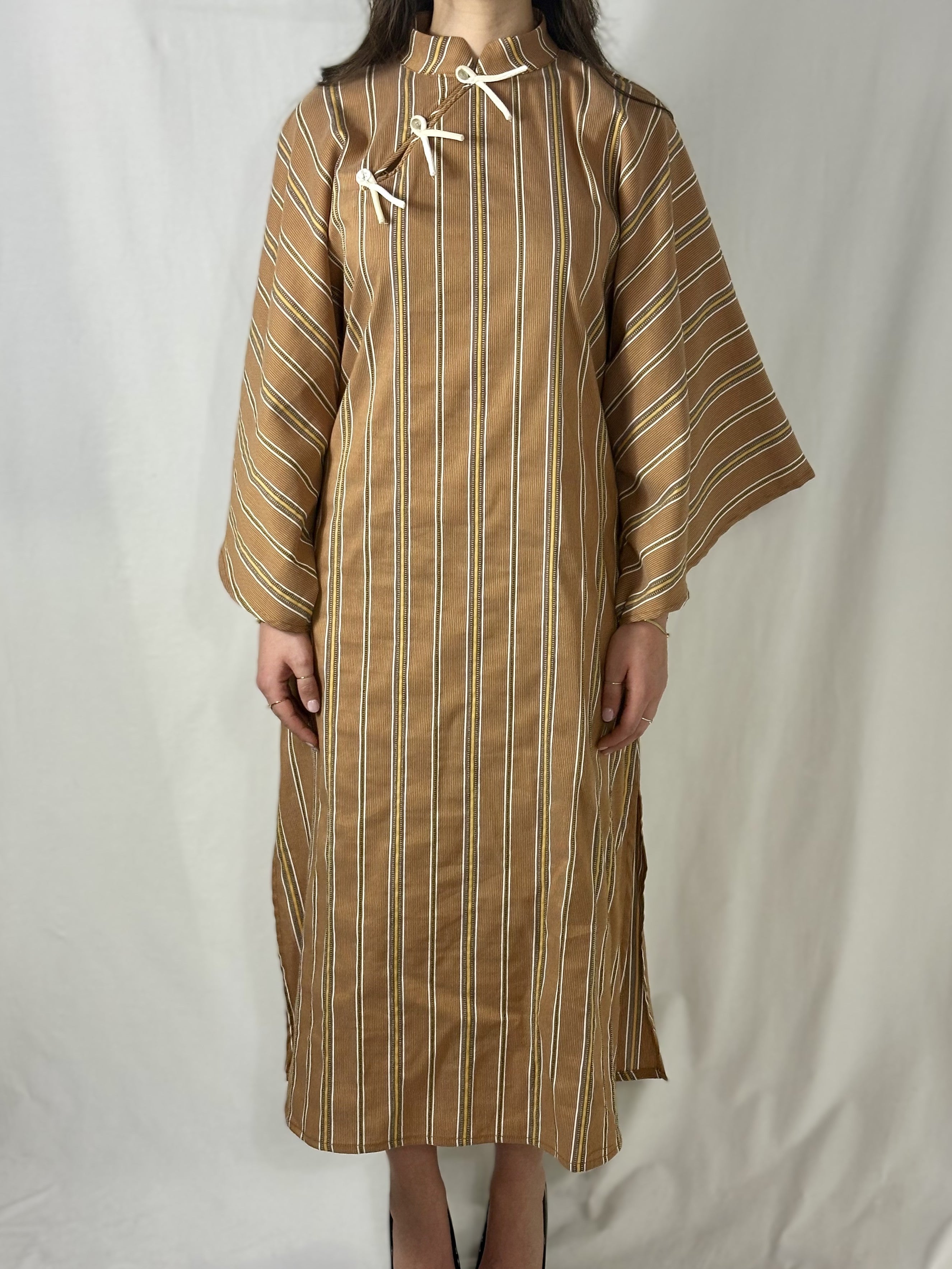 Abito Orientale in Lino e Cotone