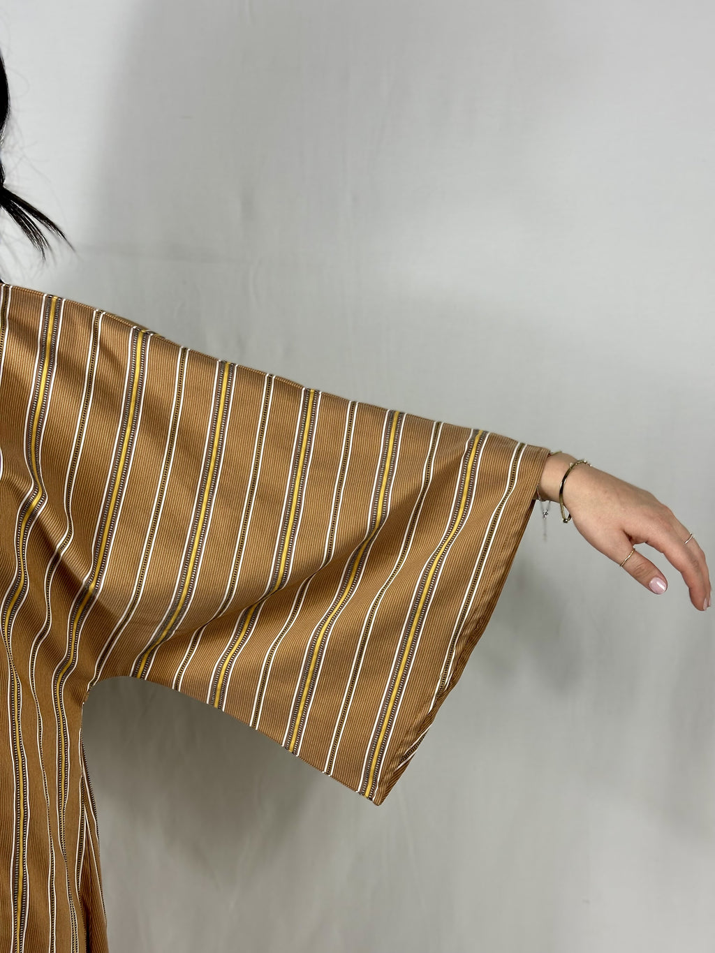 Abito Orientale in Lino e Cotone